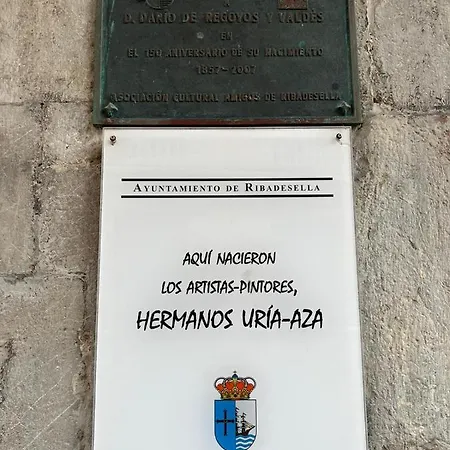 El Escudo Centro